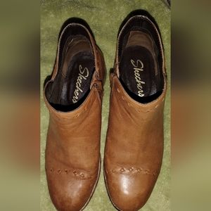 skechers Women's Rue studded boots 7.5